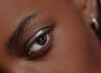 Fashion Editorial : “The Two-Step Holographic Eye”
Zuri Tibby…