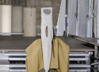 Fashion : fashiondailymag:
Owens.
(Ph fashionwirepress)