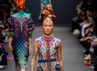 Fashion : fashiondailymag:
the psychedelic rainbow. MANISH ARORA fw17…