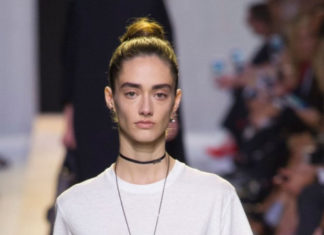 Fashion : fashiondailymag:
‘we should all be feminists’ // Maria Grazia…