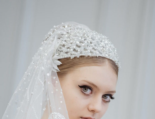 Fashion : fatalscroll:
Details at Georges Hobeika Spring/Summer 2016…