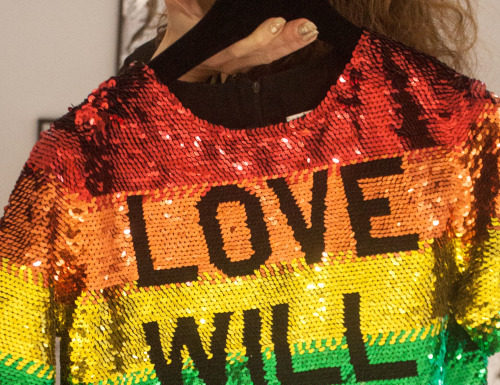 Fashion : fdmlovesfashion:
fashiondailymag:
“love will win” rainbow…