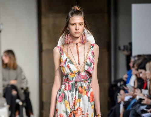 Fashion : flower power. via BLUGIRL fresh ss17 MFW.(ph fashionwirepress).
