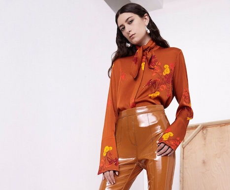 Fashion : hello hot bells. via GREEN with ELLERY resort 2018(ph…
