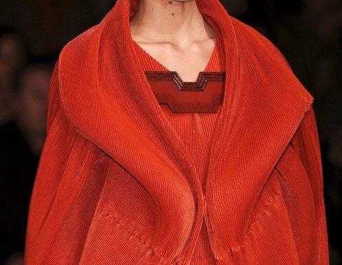 Fashion : Issey Miyake FW09
Posted by x