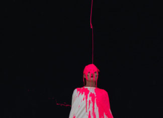 Fashion : Millie Brown, @milliebrownworld x Tumblr performance at @made…