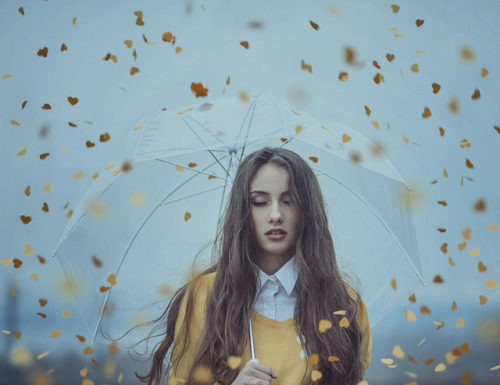 Fashion : mymodernmet:
Interview: Self-Taught Photographer Brings Her…