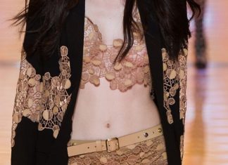 Fashion : notordinaryfashion:
notordinaryfashion:
Versace Spring 2013 -…