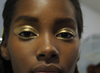 Fashion : phreshouttarunway:
Tami Williams backstage at Dior F/W 2016