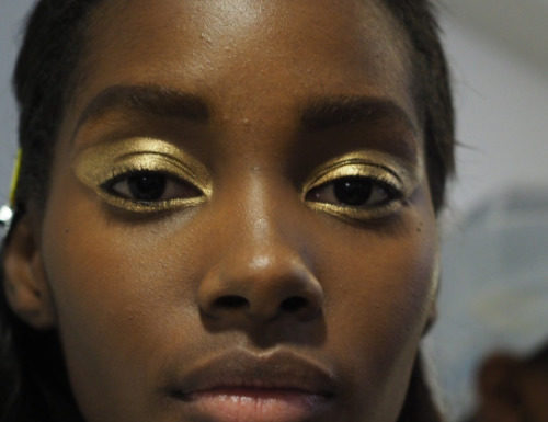 Fashion : phreshouttarunway:
Tami Williams backstage at Dior F/W 2016