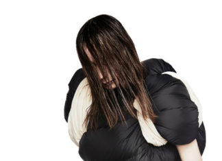 Fashion : rickowensonline:VIRGILE, FW17 GLITTER MENS
CONGRATS rick owens!…