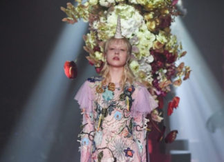 Fashion : Romance Was Born Resort 2018 @ MBFW Australia
posted by…