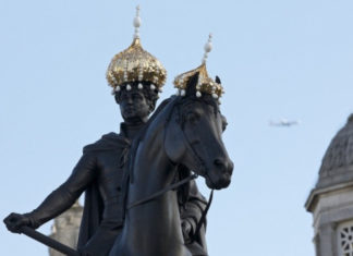 Fashion : showstudio:Giant hats for the equestrian statue of George IV in…