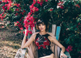 Fashion : SPRING BLOOMING editorial // @fashiondailymag May 2017. …