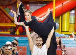 Fashion : Vivienne Westwood SS 2018
Posted by x