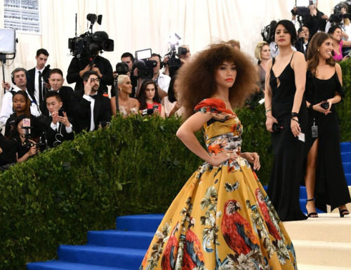 Fashion : Zendaya – Attends the Costume Institute Gala at the Metropolitan…