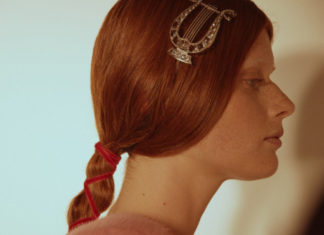 Gucci : A look at the ornate hairband featuring a cithara, one of the…