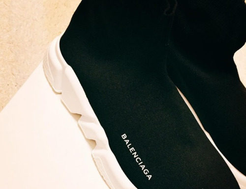 Gucci : BALENCIAGASNEAKERS