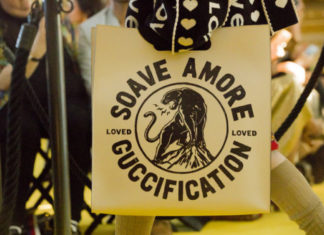 Gucci : Printed on a tote seen on the runway of Gucci Cruise 18,…