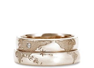 Luxury Jewelry 2017/2018 : 14k Gold Travelers wedding bands. Unique by JewelryEscorial…