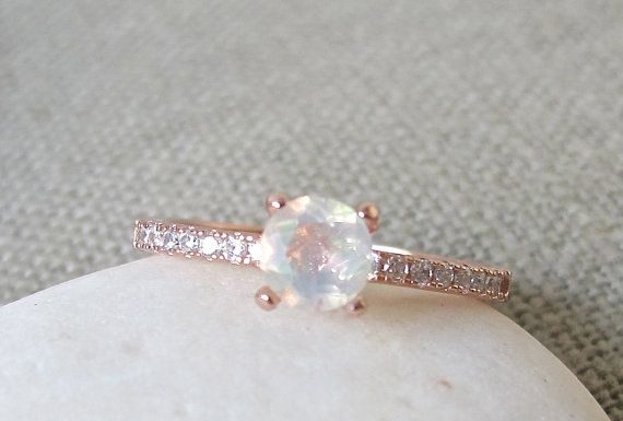 Luxury Jewelry 2017/2018 : 4 Prong Opal Ring- Promise Ring- Engagement Ring- Rose Gold Opal Ring- Classic Engagement Ring- Rings for Her- Stone Ring- Natural Opal Ring