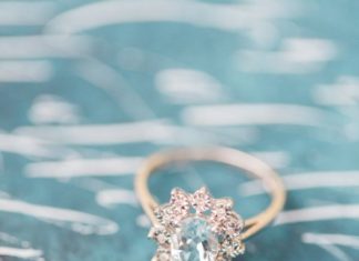 Luxury Jewelry 2017/2018 : A Seaside Elegance Styled Wedding Shoot