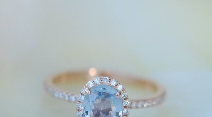Luxury Jewelry 2017/2018 : Blue green sapphire engagement ring. Caribbean blue green sapphire 1.55ct oval halo diamond ring 14k Rose gold.