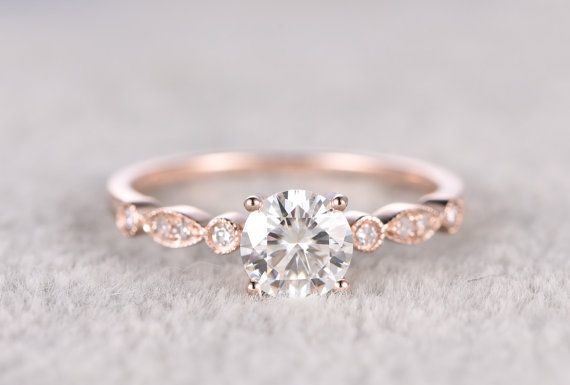 Luxury Jewelry 2017/2018 : brillant Moissanite bague de fiançailles en or Rose par popRing…