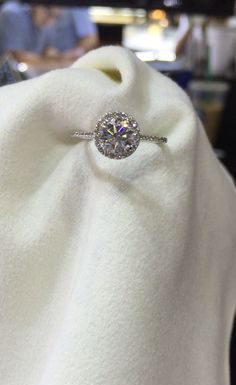 Luxury Jewelry 2017/2018 : Classy circle halo engagement ring with round brilliant cut diamond center stone…