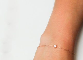 Luxury Jewelry 2017/2018 : Delicate birthstone bracelet….