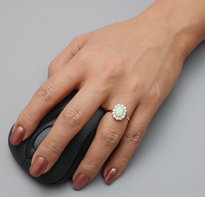 Luxury Jewelry 2017/2018 : – Fay Cullen Archives – – RINGS – Vintage Opal Ring