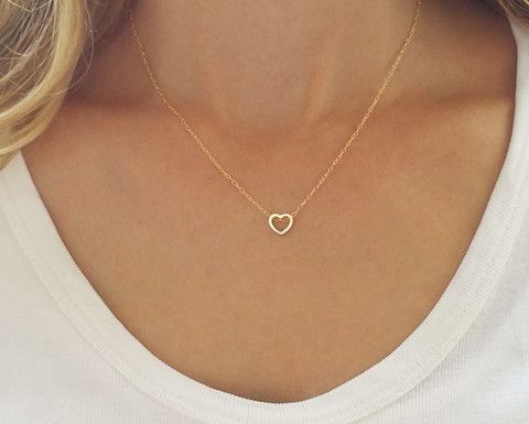 Luxury Jewelry 2017/2018 : Gold heart necklace, Small heart necklace, Dainty gold necklace, Heart outline necklace, Heart Jewelry, Gift necklace, Mom necklace