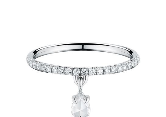 Luxury Jewelry 2017/2018 : La bague de fiançailles ‘Pear Dangle’ de Finn