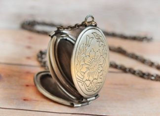 Luxury Jewelry 2017/2018 : Locket US SHIPS TOMORROW Silver Locket Jewelry Gift Antique Locket Graduation Gi…