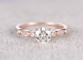 Luxury Jewelry 2017/2018 : Moissanite in Rose Gold Engagement Ring…