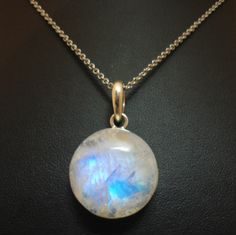 Luxury Jewelry 2017/2018 : Moon Stone @RocksandGemsCanada…