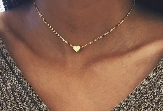 Luxury Jewelry 2017/2018 : Pendant Size: 0.7 x 0.6cm Necklace Type: Pendant Necklaces Material: Alloy Chain…