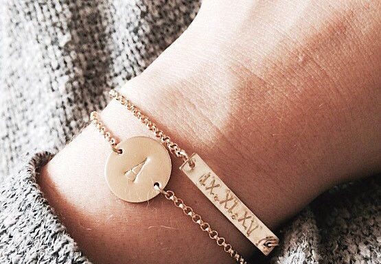 Luxury Jewelry 2017/2018 : Personalized Bar Bracelet