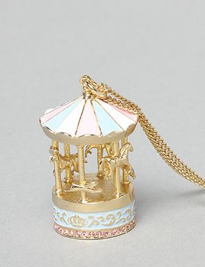 Luxury Jewelry 2017/2018 : Plndr – Clothing. Accessories. Plunder.