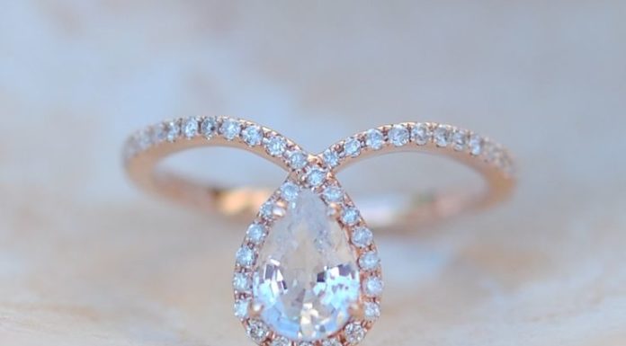 Luxury Jewelry 2017/2018 : Rose gold ring Pear Sapphire COBRA ring 1ct white sapphire diamond ring 14k rose gold full eternity. Engagement ring by Eidelprecious