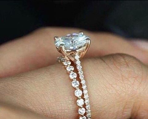 Luxury Jewelry 2017/2018 : Rose Gold Solitaire Engagement Ring with a Gorgeous Single Prong Eternity Band b…
