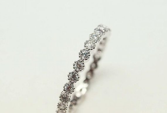 Luxury Jewelry 2017/2018 : Single Swarovski ring band in White gold plated…