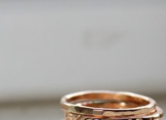 Luxury Jewelry 2017/2018 : These gold stacking rings have a nice vintage feel, don't you think?…