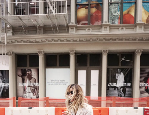 Street Style : Easy Junevia troprouge