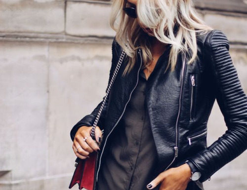 Street Style : Lucy Connelly’s leather jacket has been matched with a simple,…