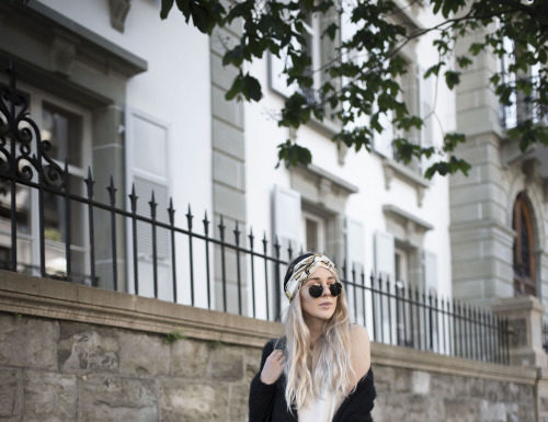 Street Style : Music gives a soul to the universevia tiphainemarie