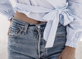 Street Style : streetstyleplatform:
Blue Denim Shorts