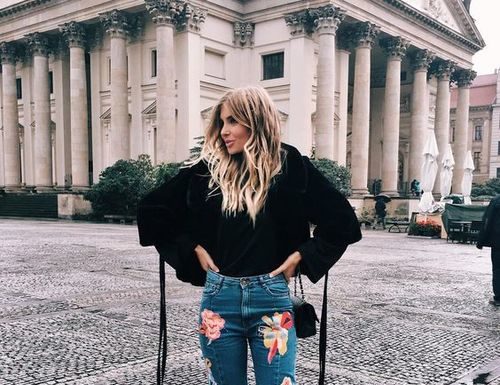 Street Style : streetstyleplatform:
Denim Jeans with Details