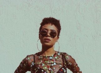 Street Style : streetstyleplatform:
Mesh See Tru Top