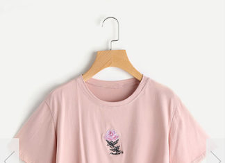 Street Style : streetstyleplatform:
Pink Casual T-shirt